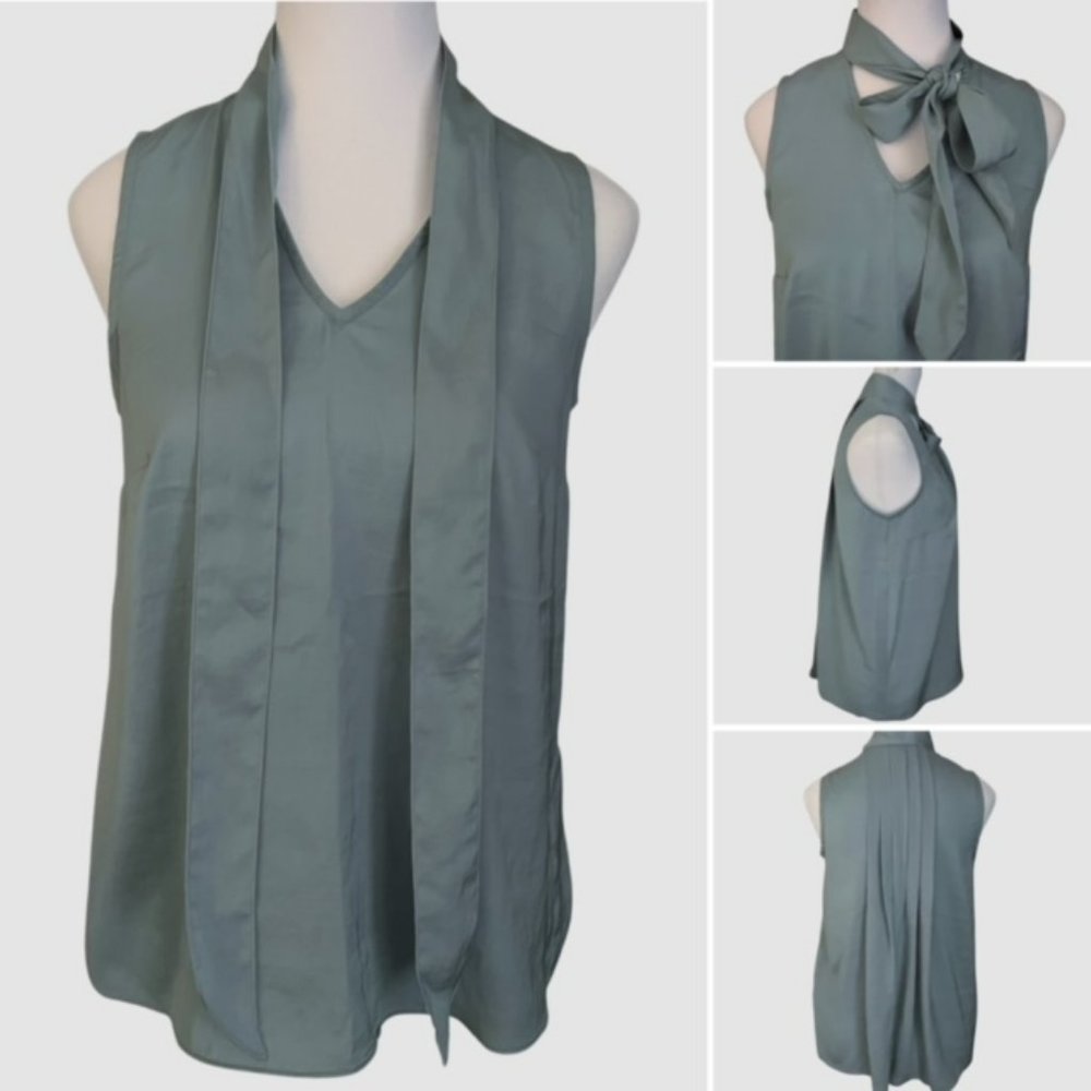 Banana Republic Sleeveless Tie-Front V-Neckline Blouse Sea Green, EUC -Size XS